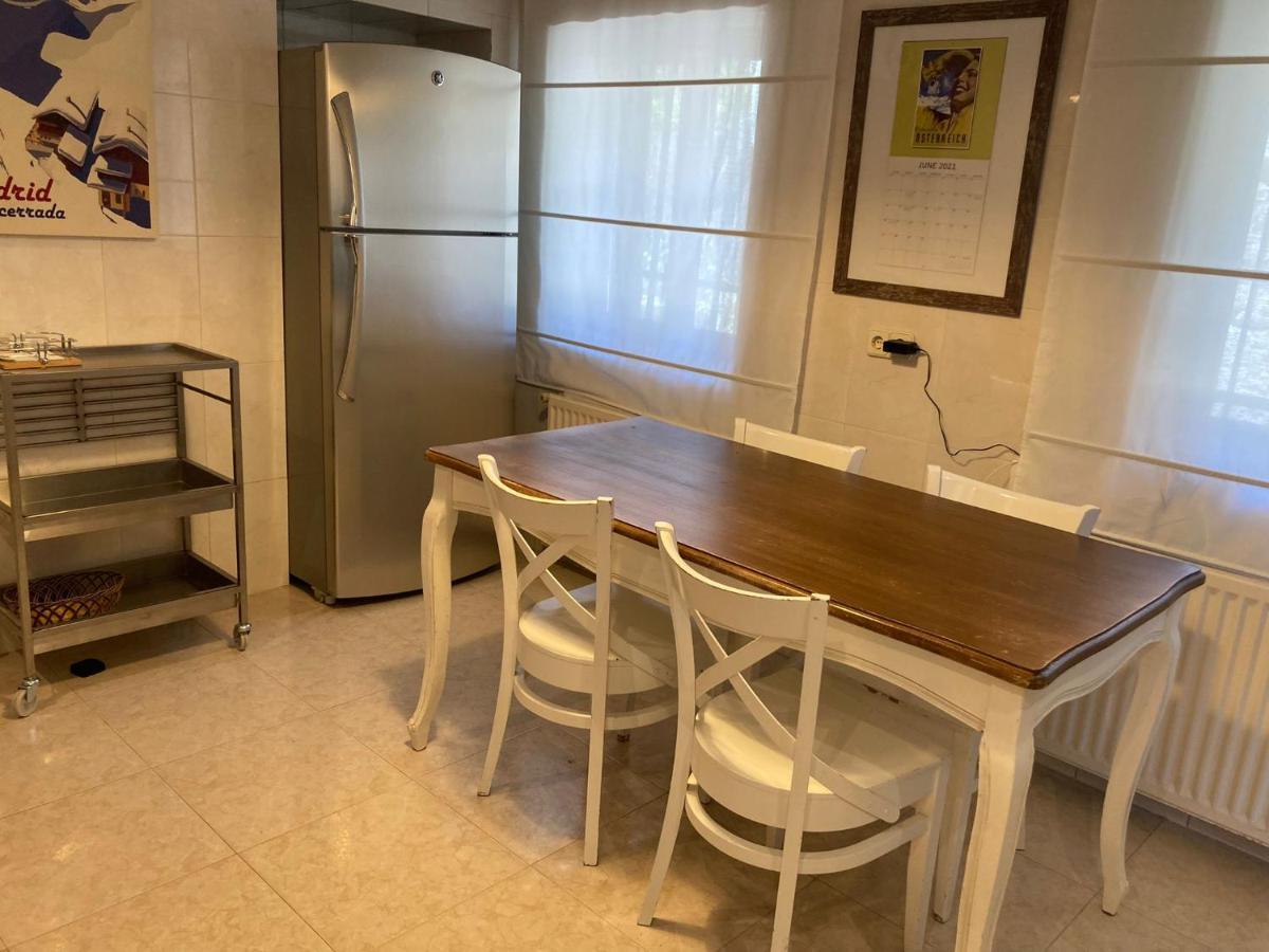 Los Cedros, Gran Chalet Con Piscina Y Apartamento En Navacerrada Villa Esterno foto