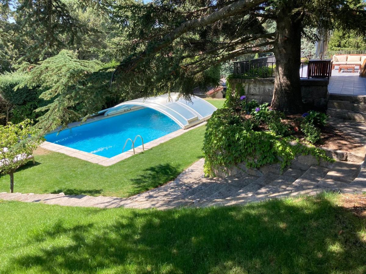 Los Cedros, Gran Chalet Con Piscina Y Apartamento En Navacerrada Villa Esterno foto